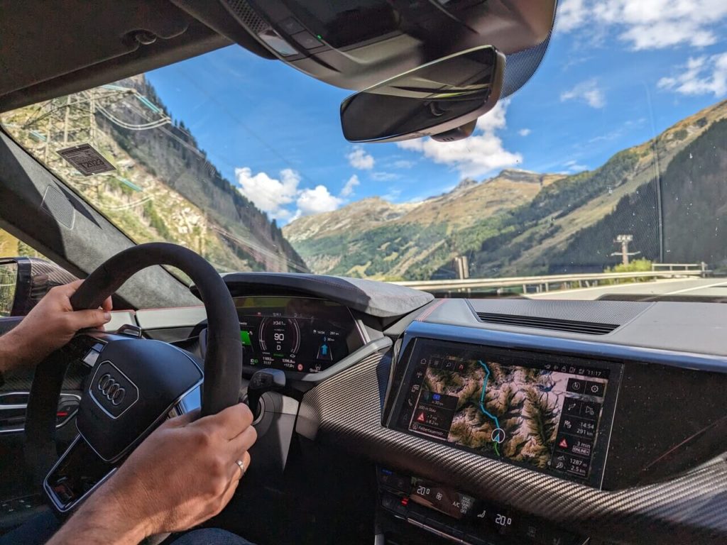 Fahrspaß im Audi RS e-tron GT auf der Felbertauernstraße